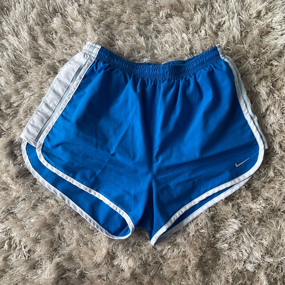 Women’s Nike FitDry Running Shorts. Size Small.